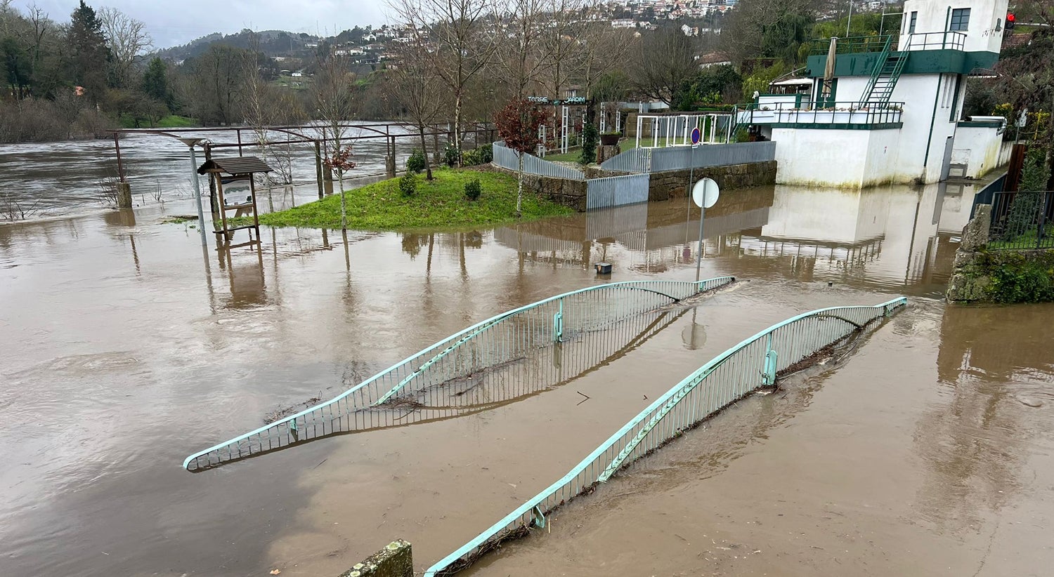 Mau tempo. Amarante-Académica adiado para nova data a definir