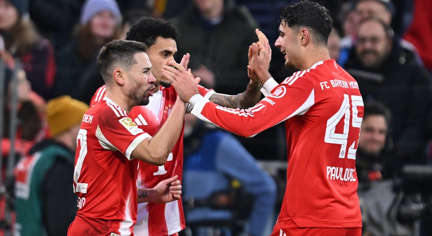 Raphaël Guerreiro marca em vitória difícil do Bayern