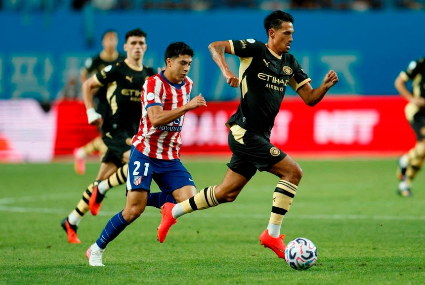 Tijjani Reijnders troca Manchester City pelo Al Qadsiah