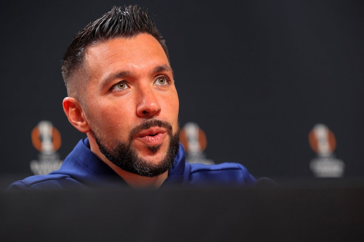 Farioli pede concentra��o frente ao Arouca e expressa apoio a Borja Sainz