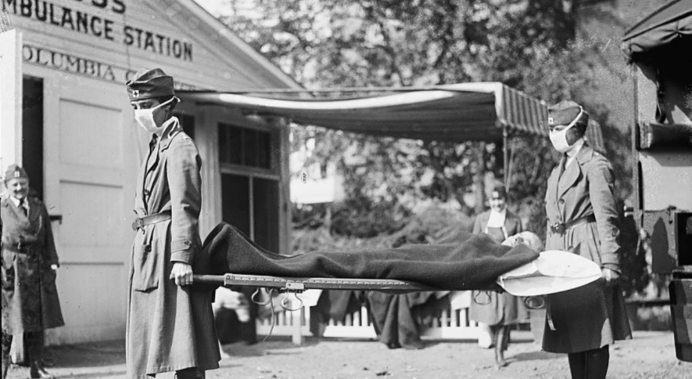  EUA, 1918. Enfermeiras da Cruz Vermelha em plena Gripe Espanhola | folheto da Biblioteca do Congresso - Reuters 