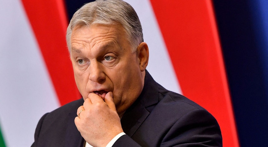 Hungria alega indisponibilidade para deter Vladimir Putin ao abrigo do mandado do TPI