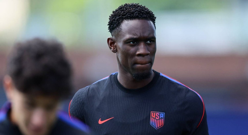 Mundial2026. Trump pressionou FIFA a suspender a punição de Folarin Balogun
