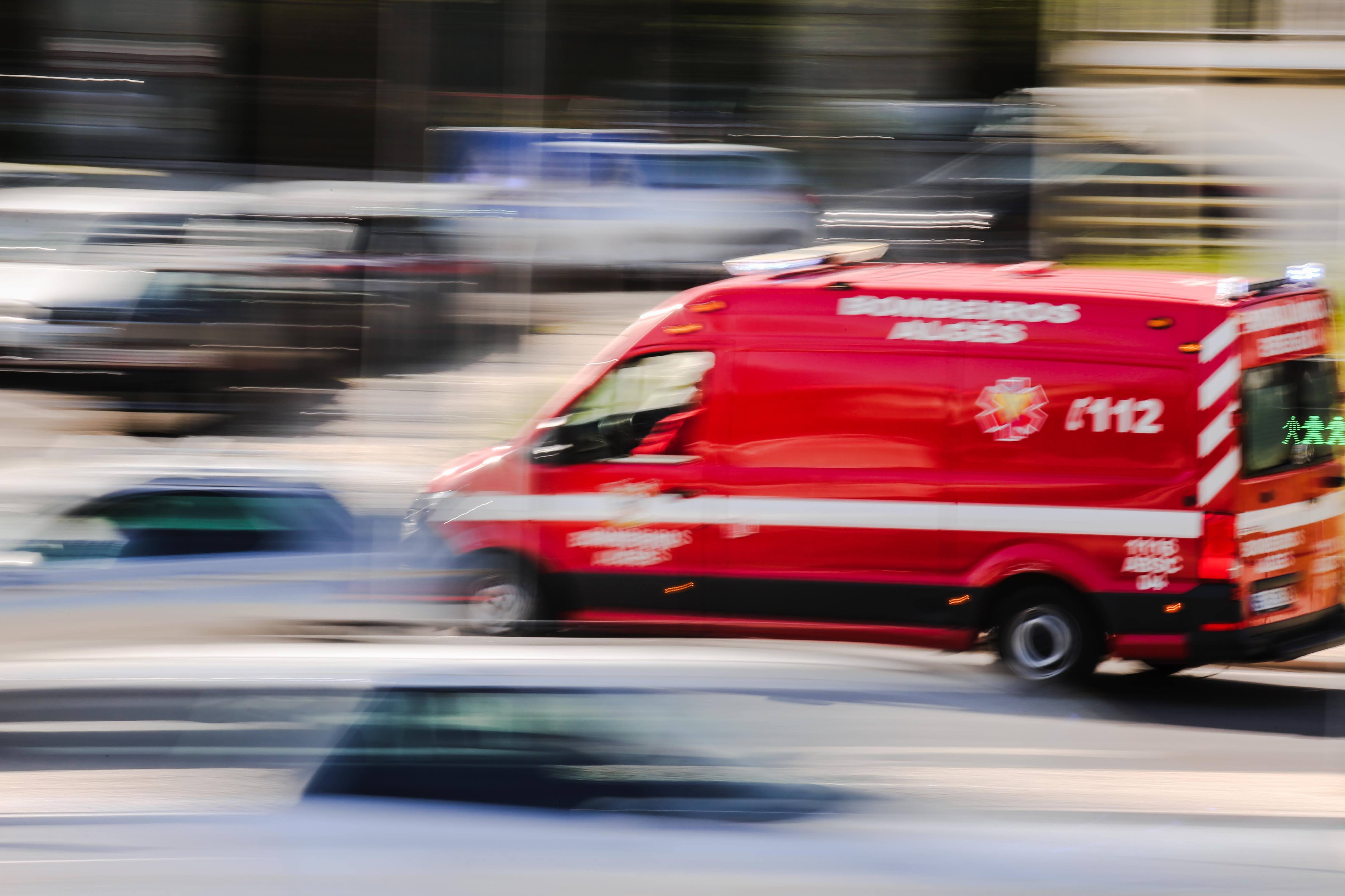 Portuguese Firefighters' League rejects claim that ambulance reinforcement is illegal and criticises Civil Protection