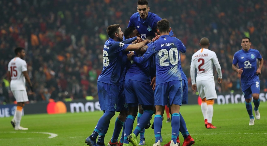 FC Porto festejou triunfo difícil em Istambul
