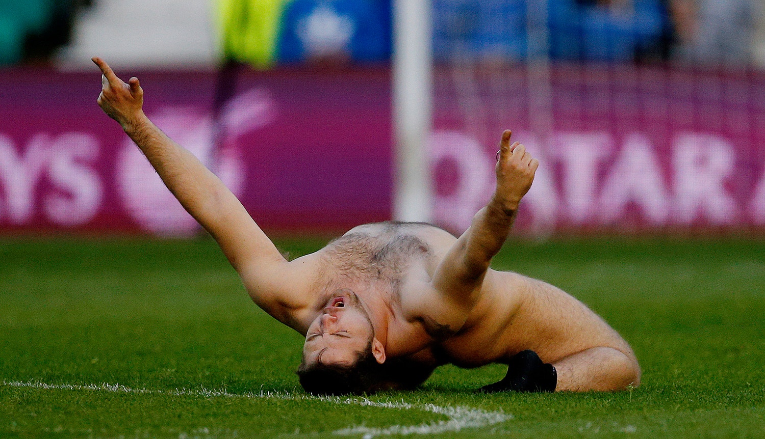  No jogo amig&aacute;vel entre a Esc&oacute;cia e o Qatar em 2015 /Russell Cheyne - Reuters 