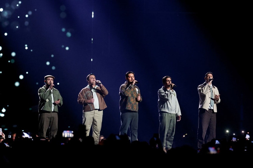 Imagem ilustrativa: `Bandidos do Cante` com `Rosa` falham passagem à final do 70º Festival Eurovisã