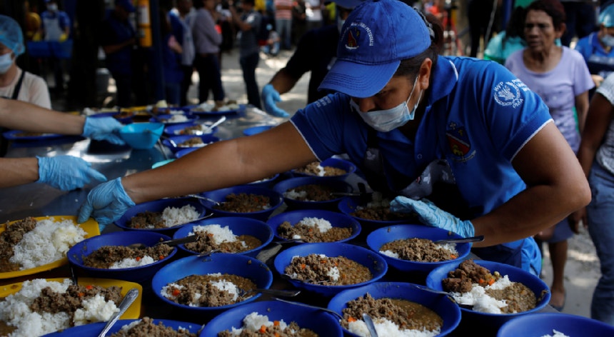 O Programa Alimentar Mundial recebeu com orgulho a notícia da sua distinção com o Prémio Nobel da Paz.
