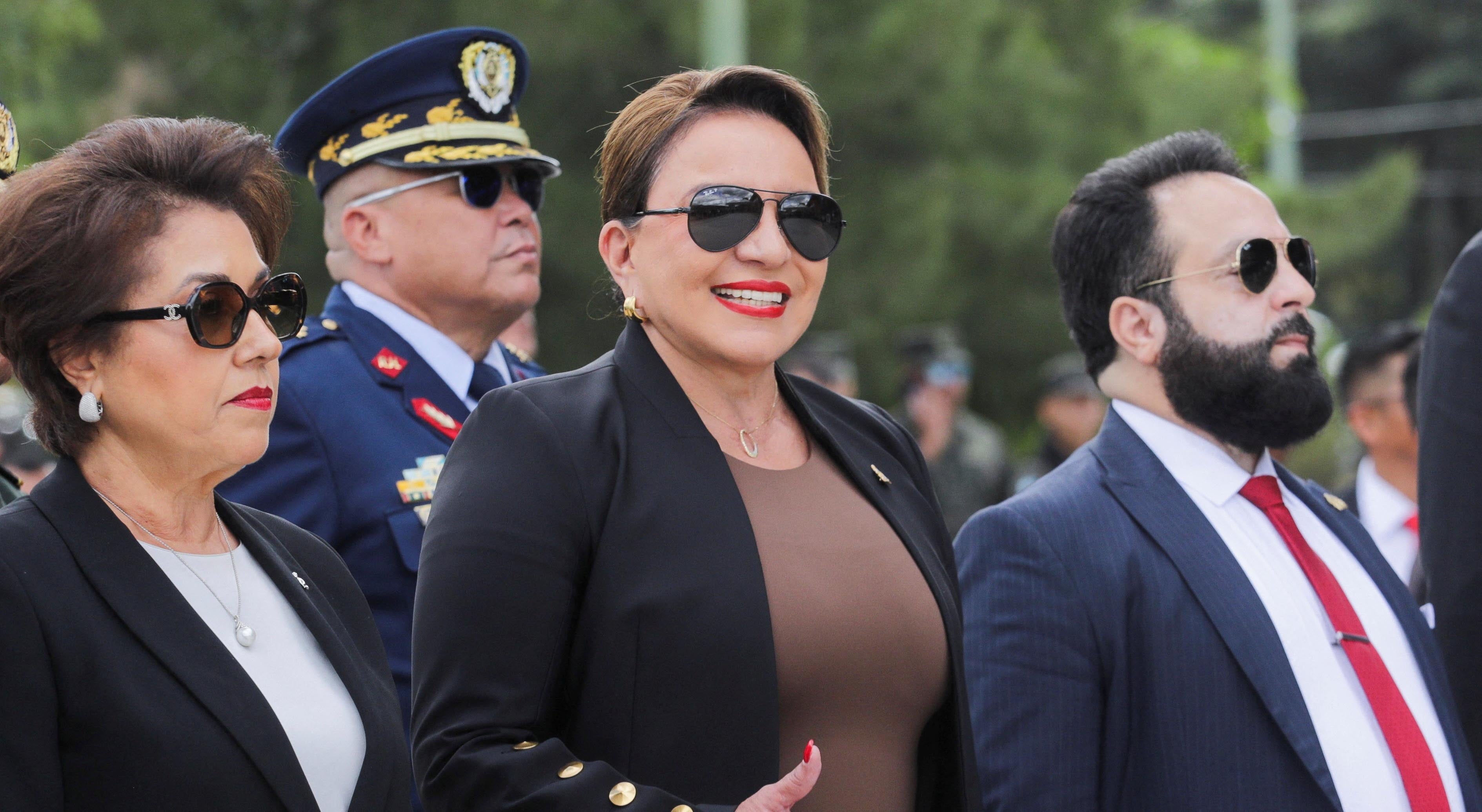 Presidente das Honduras pede recontagem das eleições face a ingerência de Trump