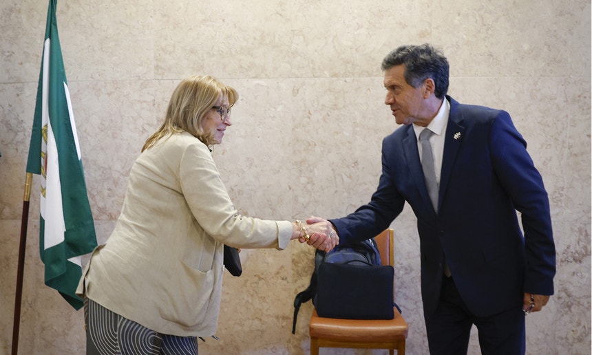 Imagem de Governo aponta a poupança de 3,2 milhões anuais com sistema único na PSU