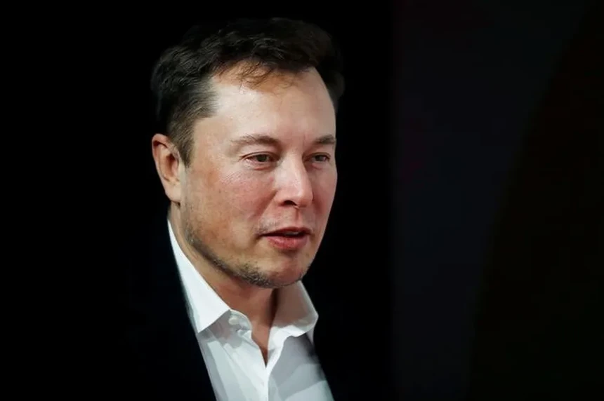 Elon Musk explicou o atraso na entrevista a Trump
