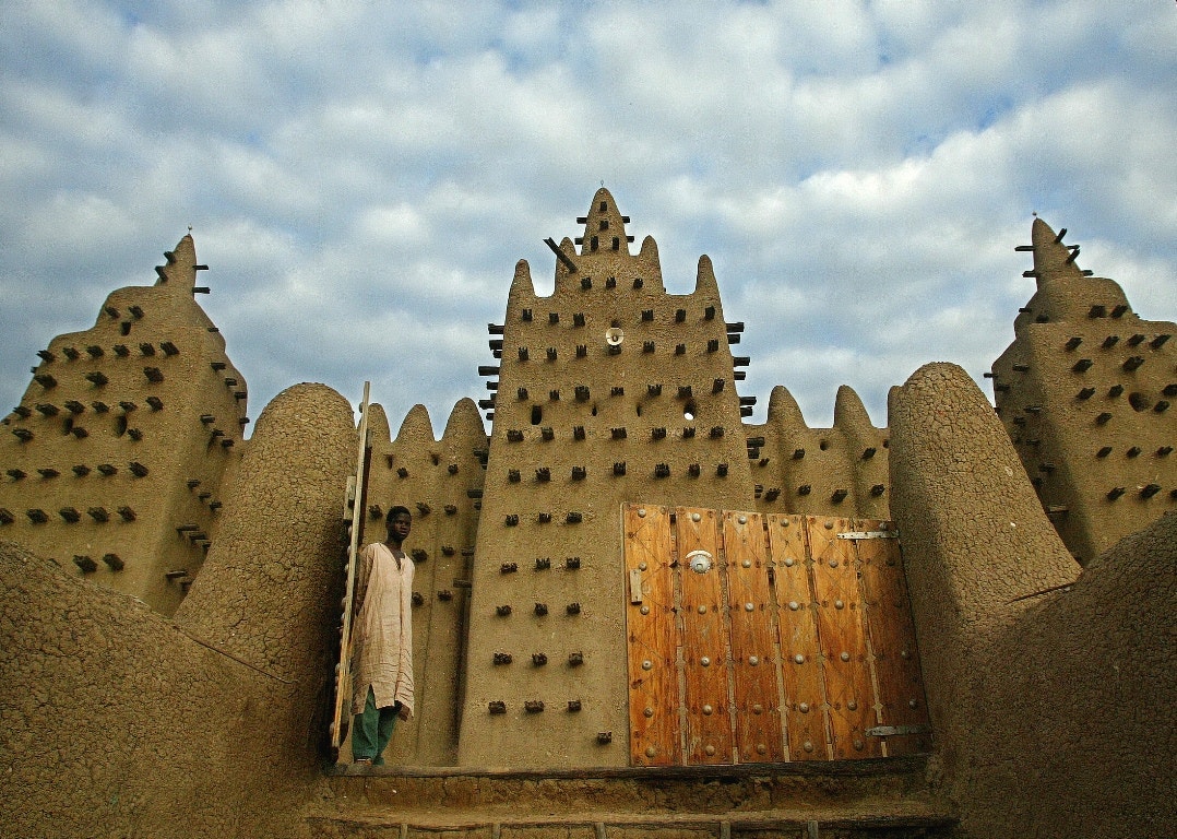  Mali, Djenn&eacute;, maior mesquita do mundo constru&iacute;da em adobe | Yves Herman - Reuters 