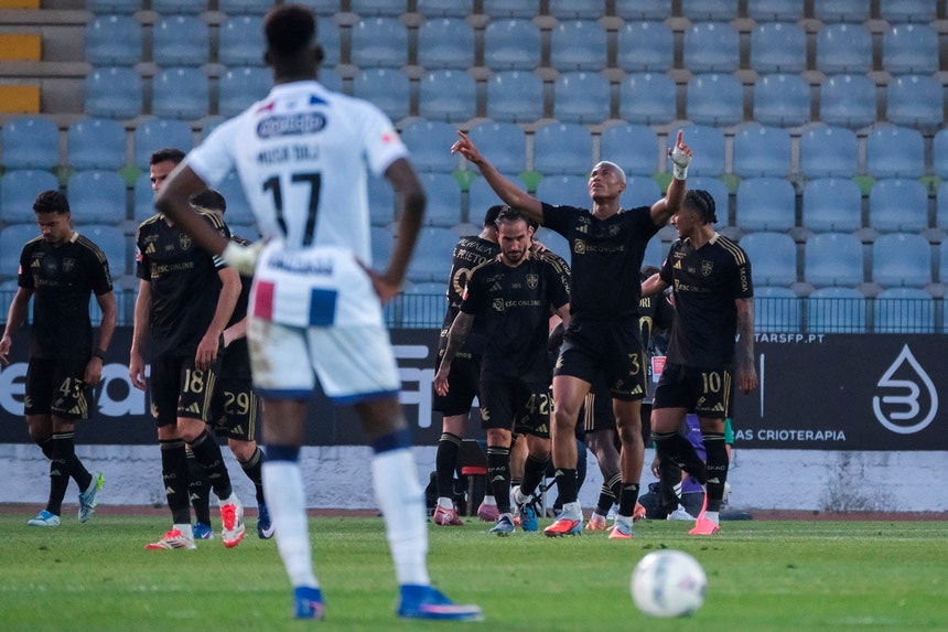 Casa Pia mantém-se na I Liga depois de vencer o Torreense