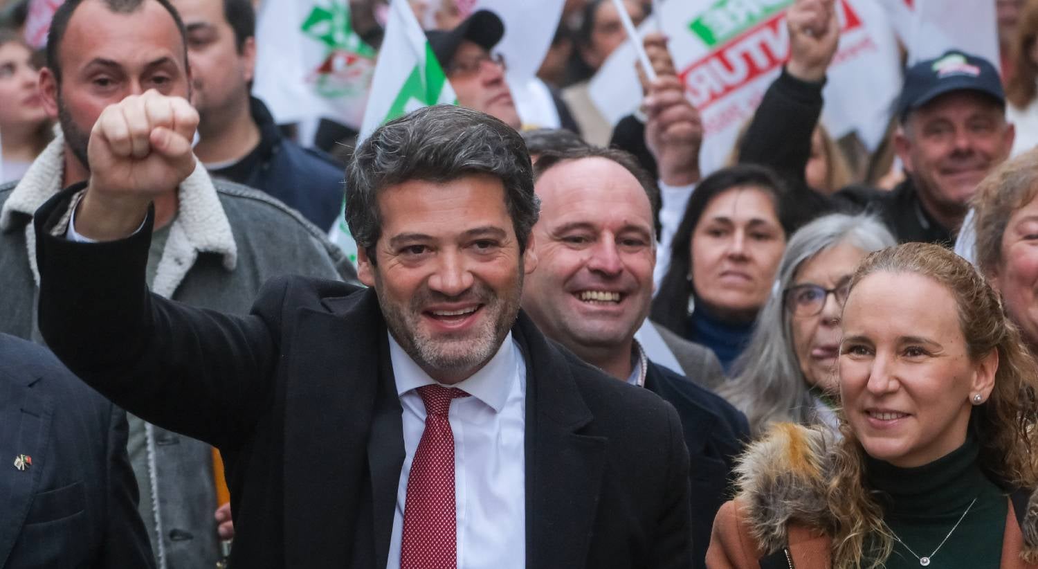Unlike Cavaco's vote, Ventura is surprised by Portas's support for Seguro