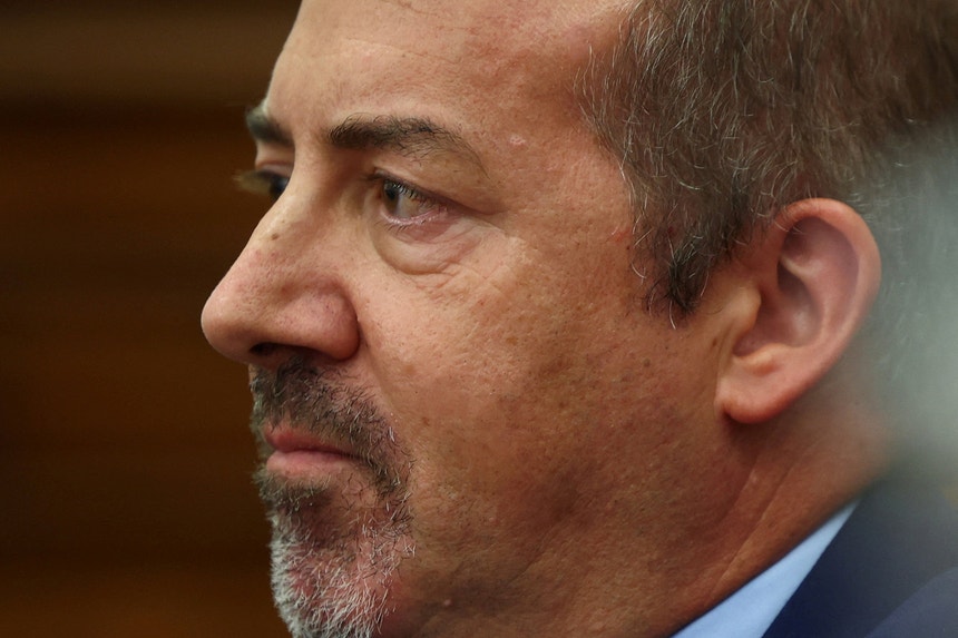 Imagem de Álvaro Santos Pereira considera prematuro falar em défice