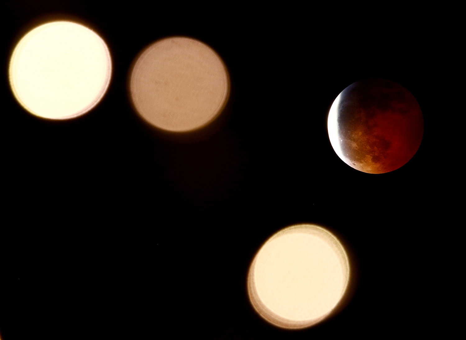  Kai Pfaffenbach - Reuters 