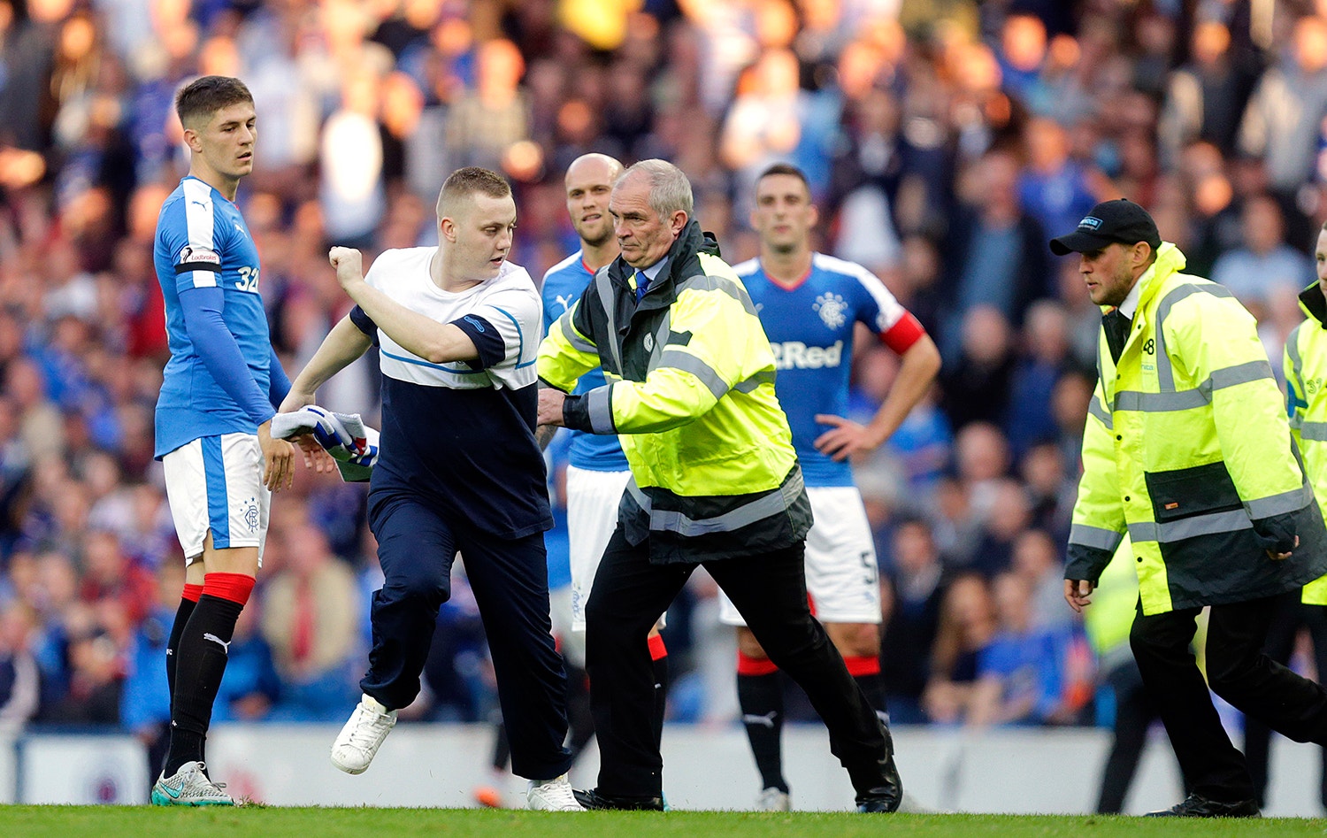  No est&aacute;dio Ibrox em Glasgow - 2015 /Graham Stuart - Action Images via Reuters 