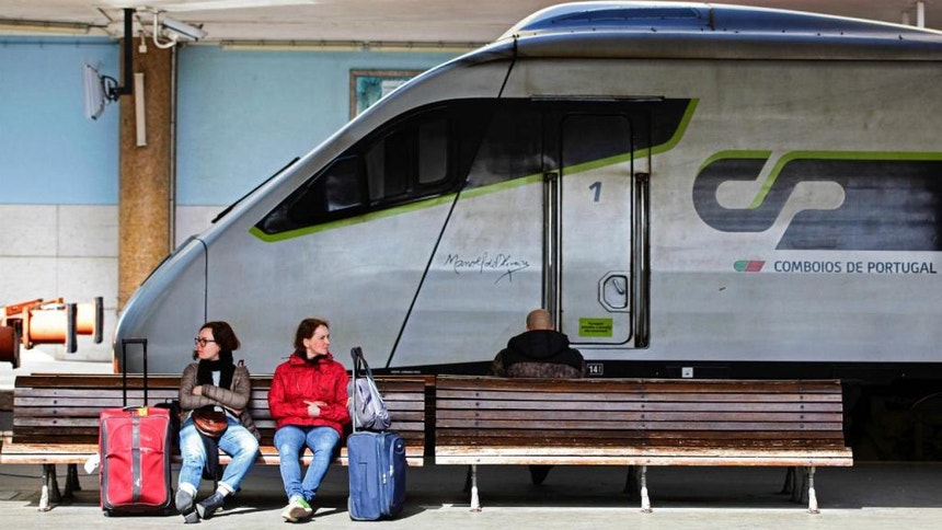 Suspensa Greve Parcial Dos Ferroviarios Da Cp