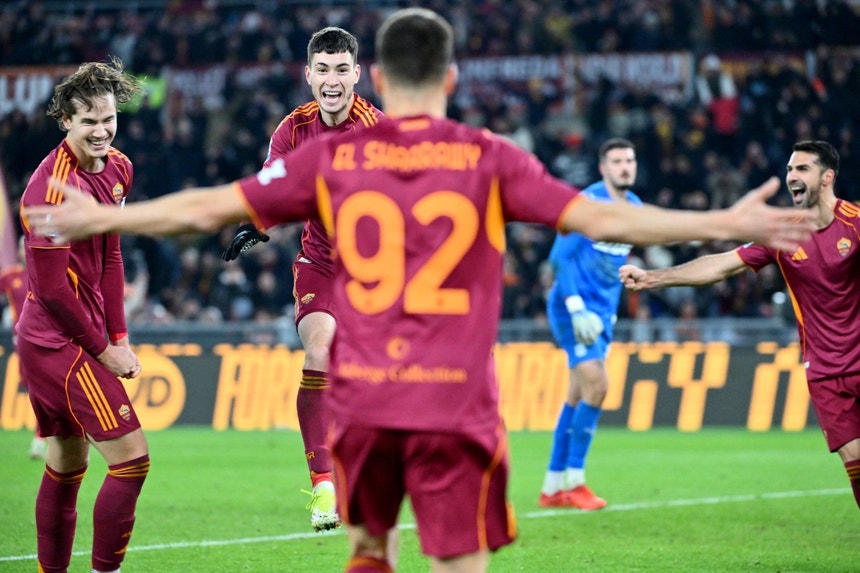 Imagem de Roma vence e regressa ao `pódio` da Liga italiana de futebol