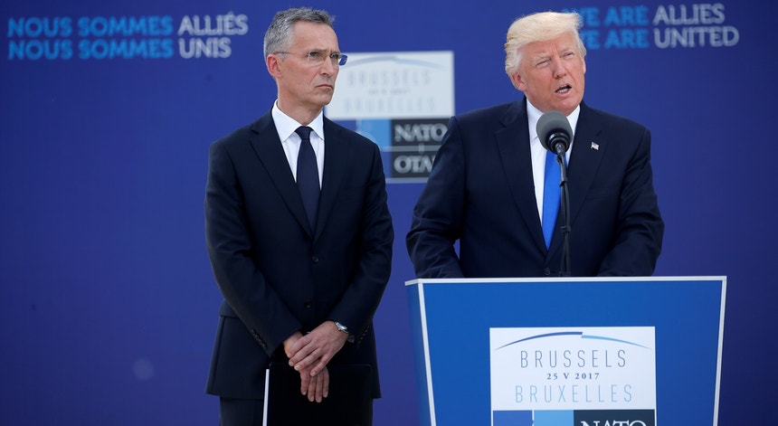 Donald Trump discursa pela primeira vez em cimeiras da NATO
