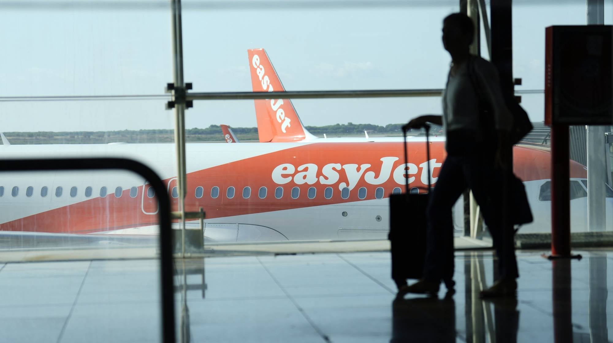 EasyJet espera prejuízos maiores no 1º semestre devido à guerra no Médio Oriente