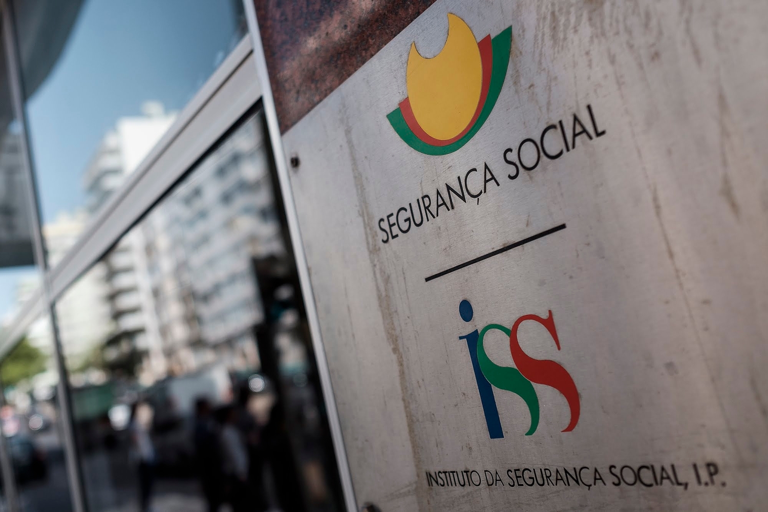 "Falta de confiana do Governo" leva presidente do Instituto de Segurana Social a demitir-se