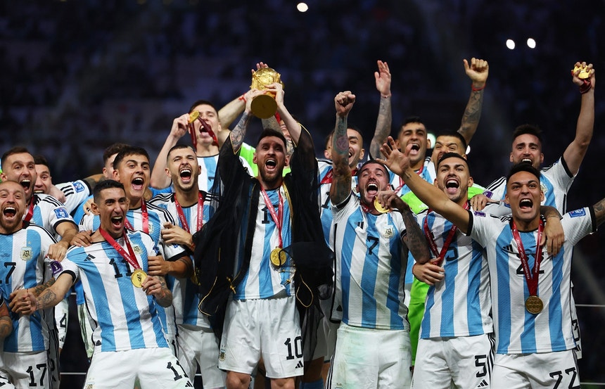 Lionel Messi Campeão Mundial 2022 Campeões De Futebol Do Qatar