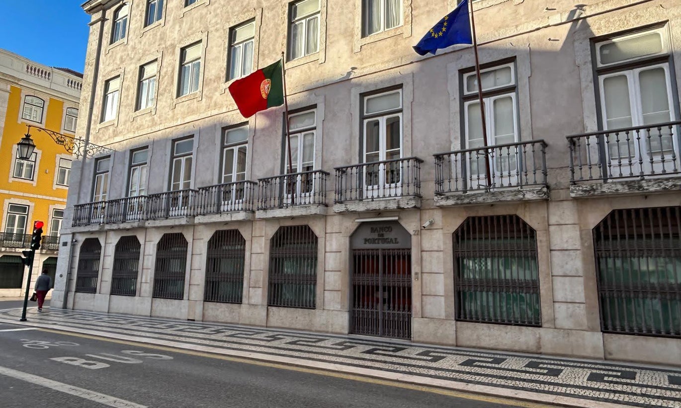 Moratória pedida por 7.400 clientes com créditos no valor de 930 ME - BdP