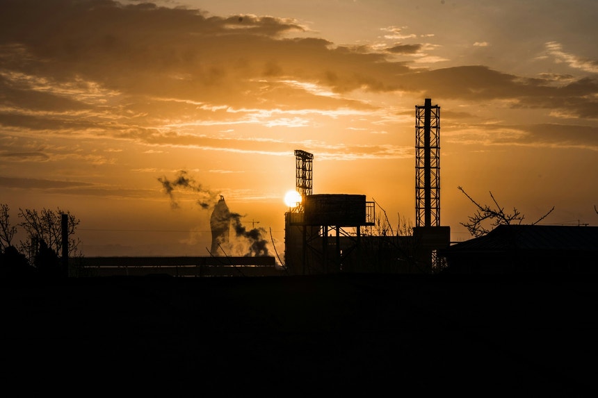 Exploração de petróleo em Baku, Azerbaijão
