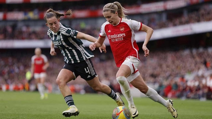 A equipa feminina dos "gunners" vai jogar no Estádio Emirates
