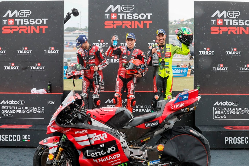 Marc Márquez vence corrida sprint de MotoGP em Jerez marcada pela chuva