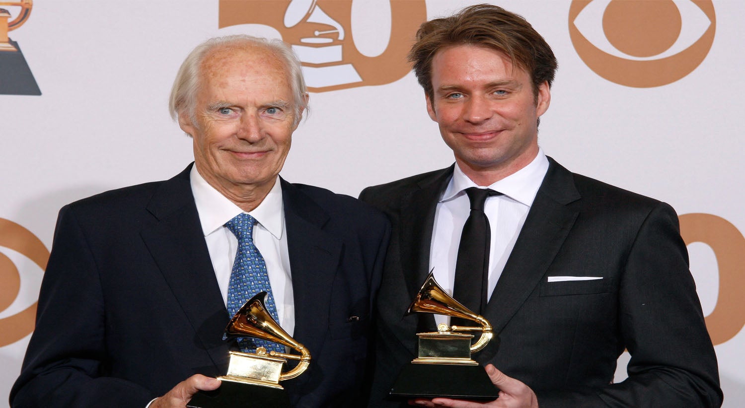 Lucy Nicholson - Reuters