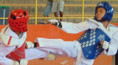 Inbrolia Amorim ganhou a primeira medalha para Timor-Leste nos Jogos do Sudeste Asiático
