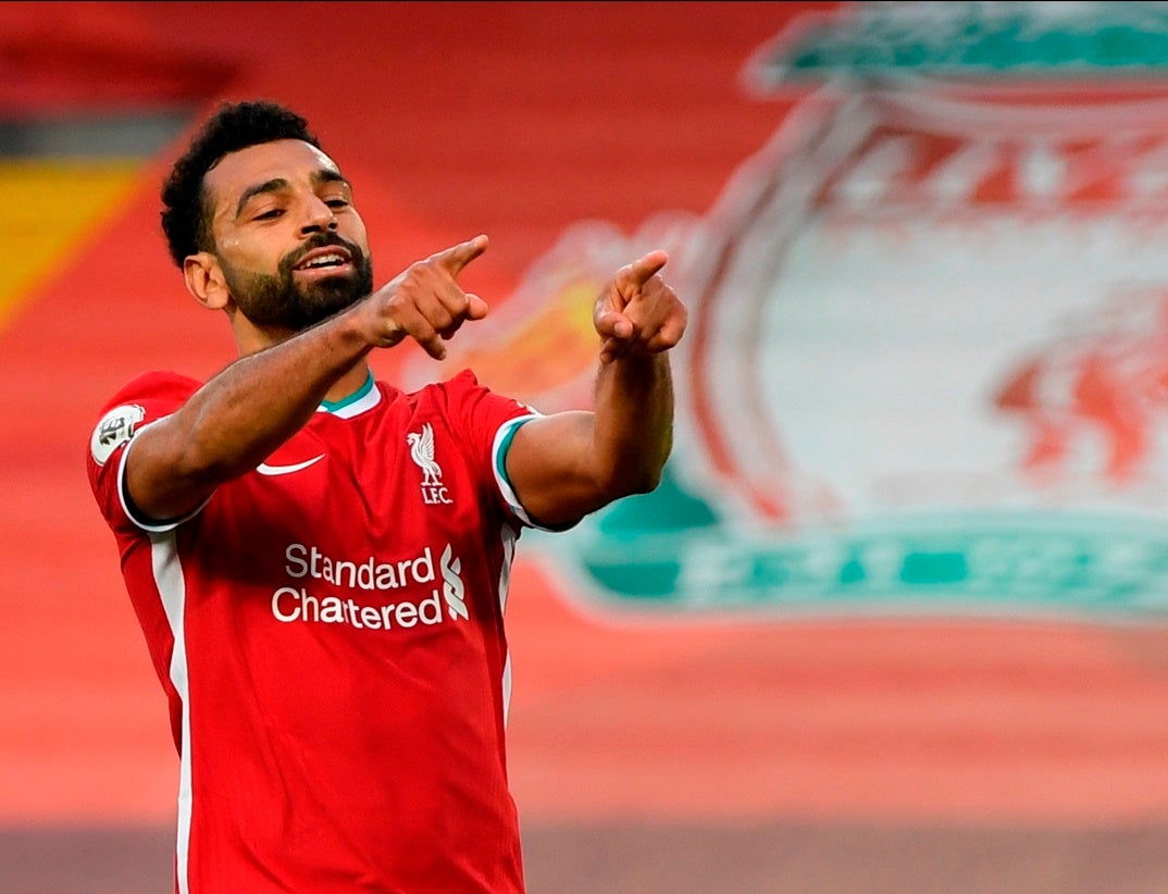 Liverpool inicia defesa do título com vitória sobre Leeds e "hat-trick" de Salah