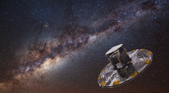 A sonda captou o brilho de quase 1,7 mil milhões de estrelas para criar o mapa 3D mais preciso da Via Láctea.
