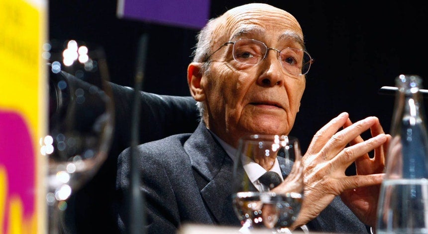 Resultado de imagem para Congresso internacional em Coimbra homenageia Saramago 20 anos depois do Nobel