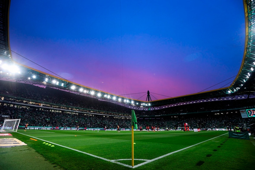 Imagem de TAD suspende provisoriamente interdição de setor A17 do Estádio José Alvalade