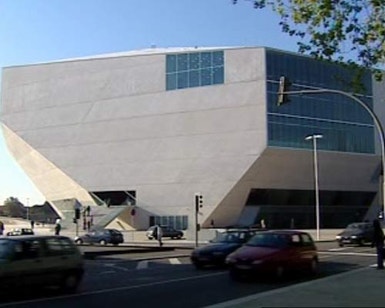 Casa da Música no Porto sofreu uma derrapagem orçamental de 235 por cento

