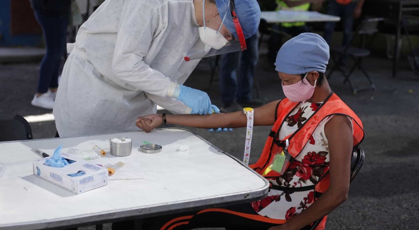O México procura controlar a pandemia mas está difícil
