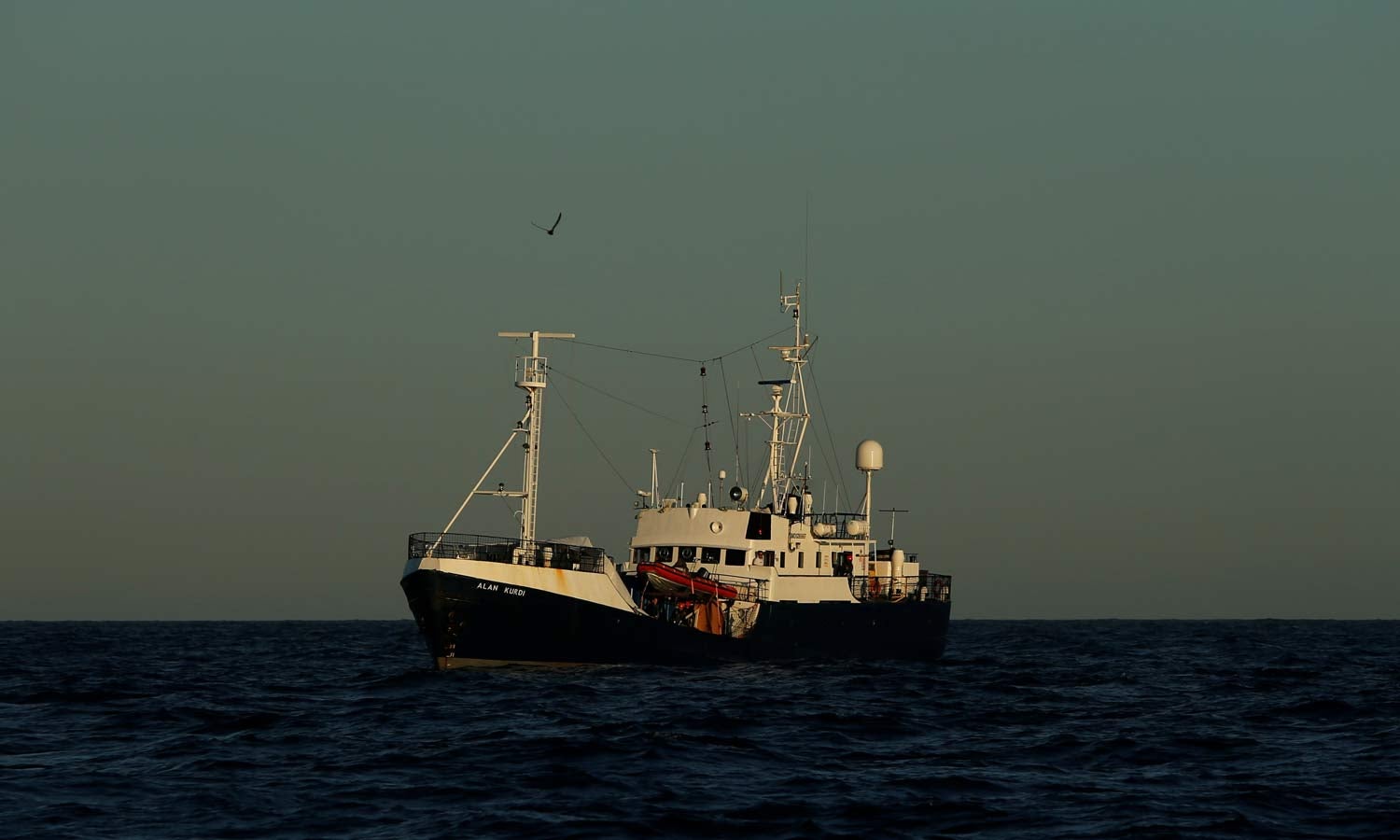 Ministro da Administra��o Interna desafia Bruxelas a posi��o definitiva sobre os migrantes