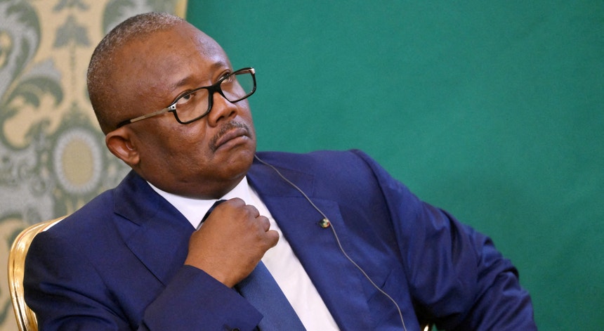 Imagem de Guiné-Bissau. Presidente deposto saiu do Senegal para o Congo