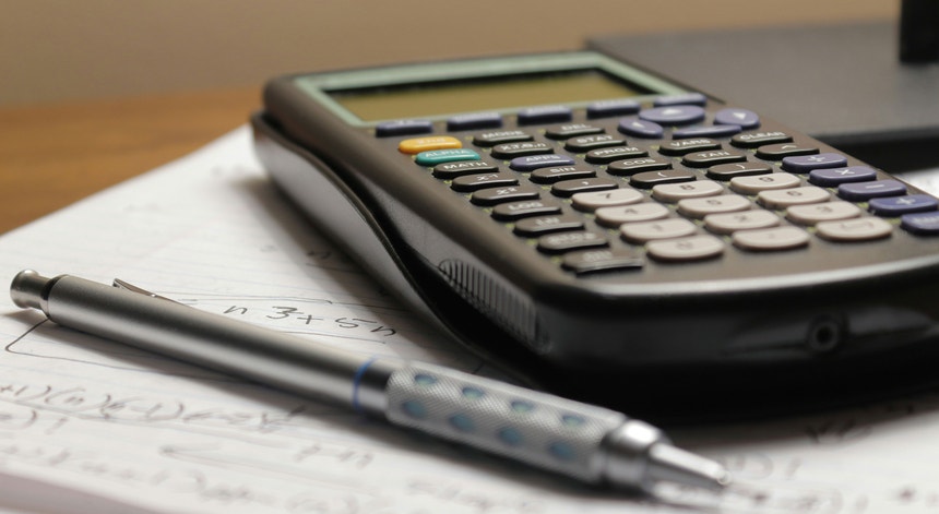 Imagem de Sociedade Portuguesa de Matemática critica estrutura e regras do exame do 12.º ano