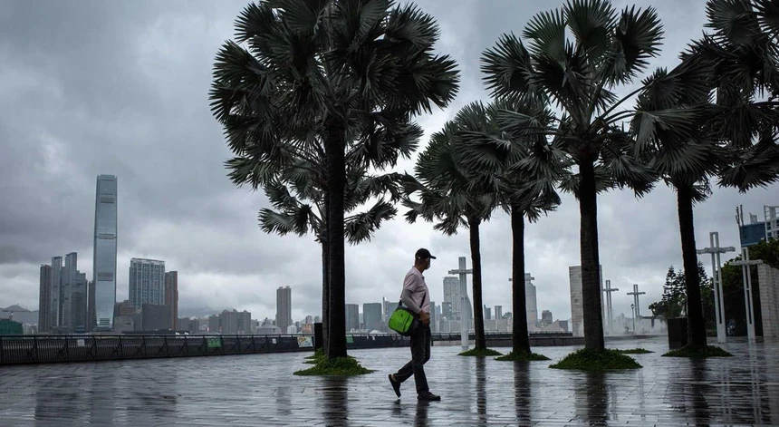 Macau espera a aproximação de uma tempestade tropical 
