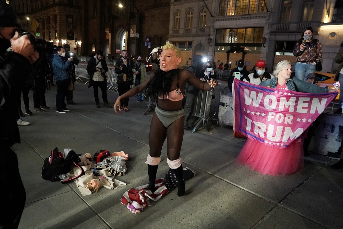  Performance junto &agrave; Trump Tower | Carlo Allegri - Reuters  