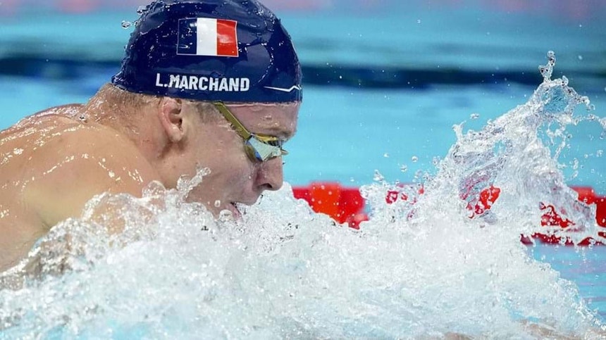 Imagem relacionada com a notícia: León Marchand é o principal candidato a nadador europeu do ano
