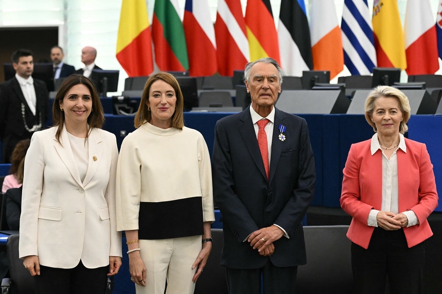 Cavaco Silva defende mais investimento em Defesa na Europa