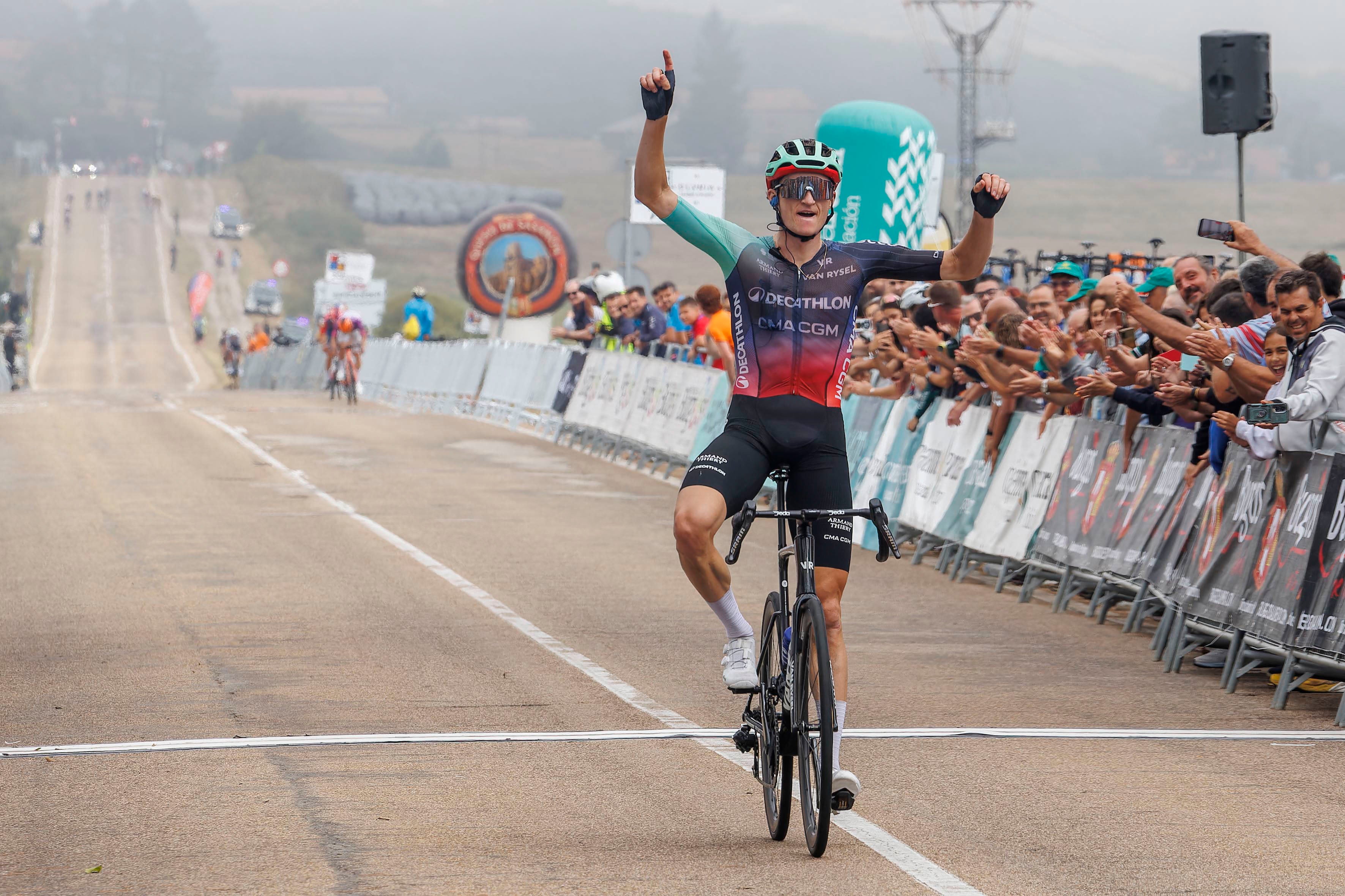 Felix Gall assume liderança da Volta a Burgos em mau dia para portugueses
