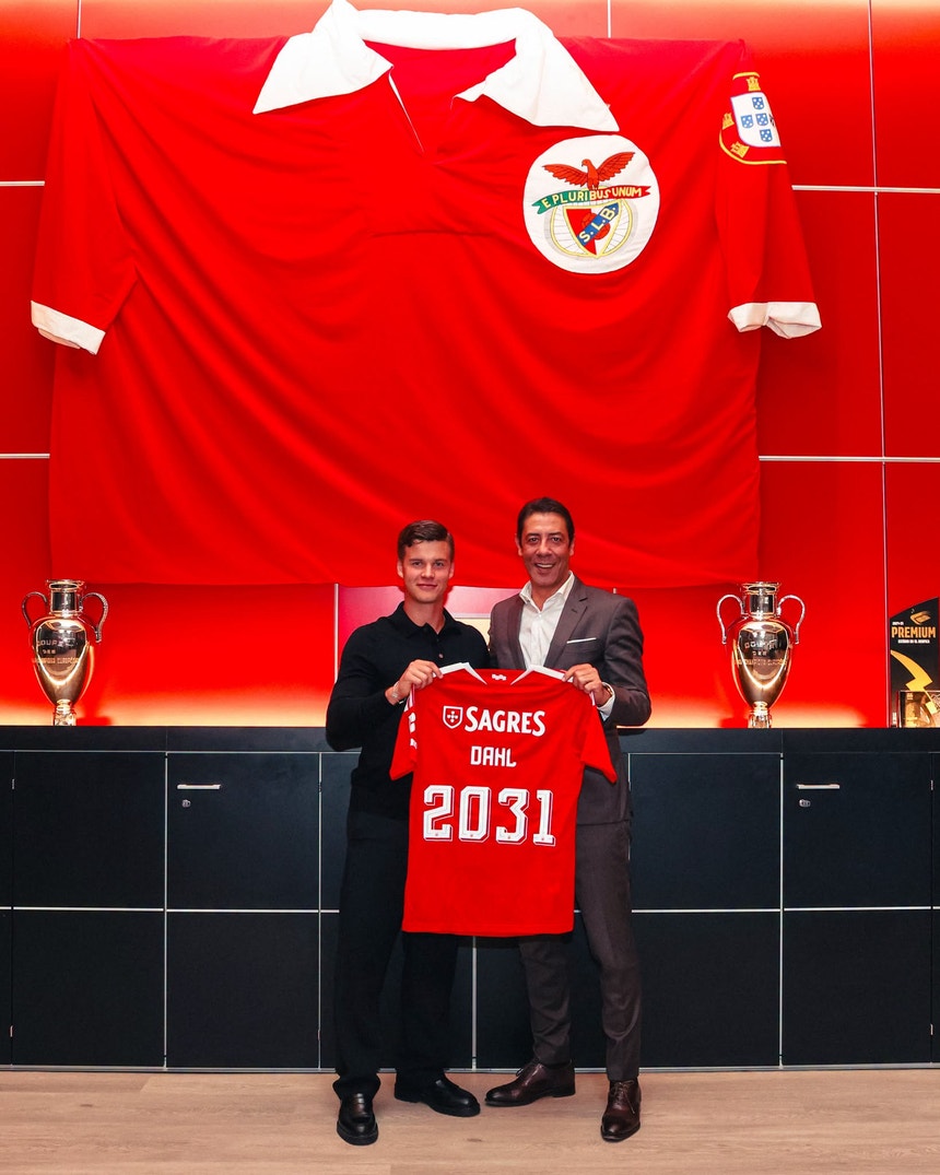 Imagem de Defesa sueco Samuel Dahl renova com o Benfica até 2031
