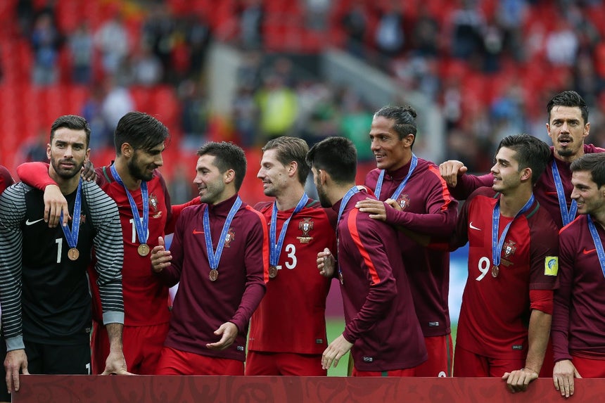 Seleção Portuguesa a subir no ranking da FIFA - Taça das ...