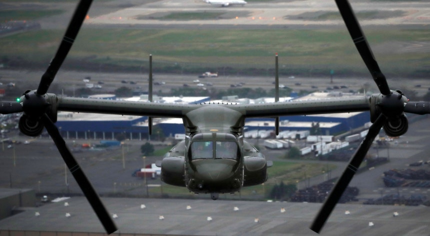 Tóquio vai suspender os voos dos seus aviões militares Osprey
